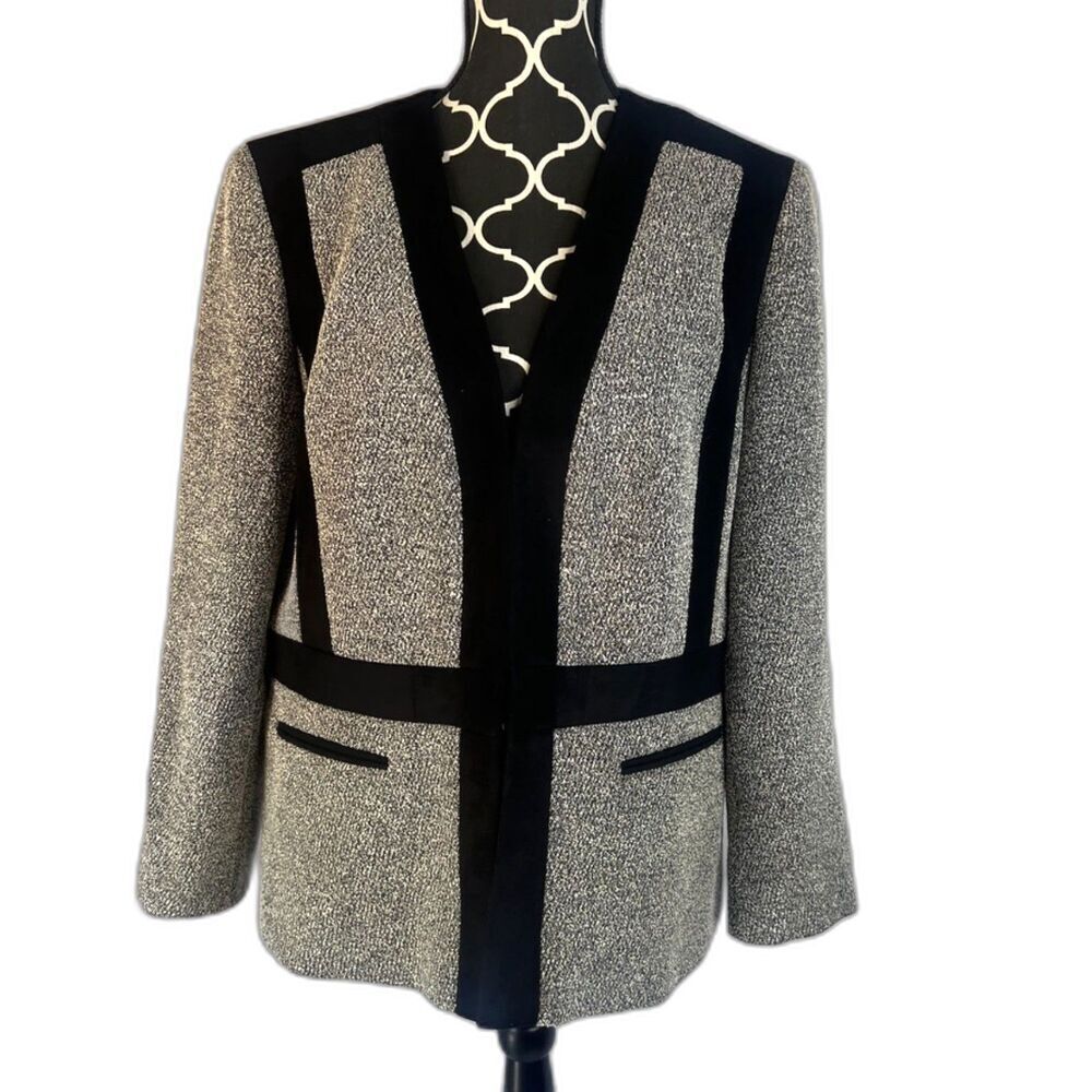 Nipon Boutique Tweed w/ Contrast Black Trim Chic Classic Blazer Size 16